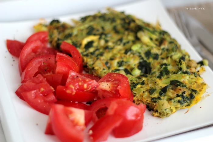 recept-broccoli-spinazie-omelet-paleo-12