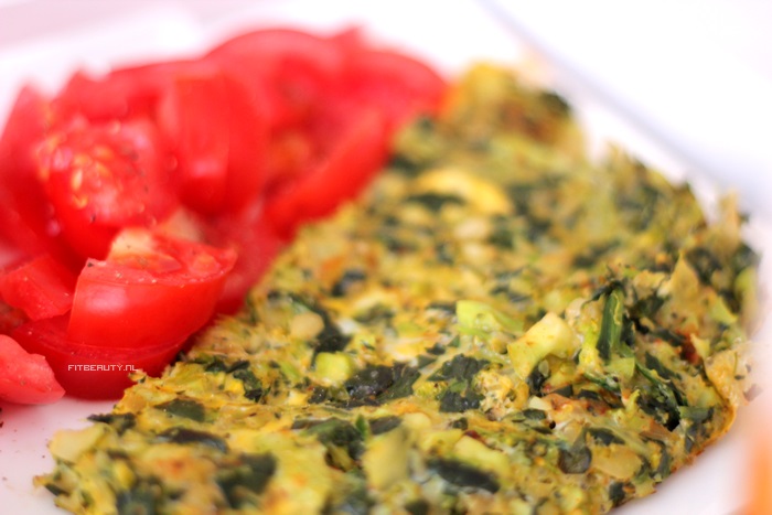 recept-broccoli-spinazie-omelet-paleo-14