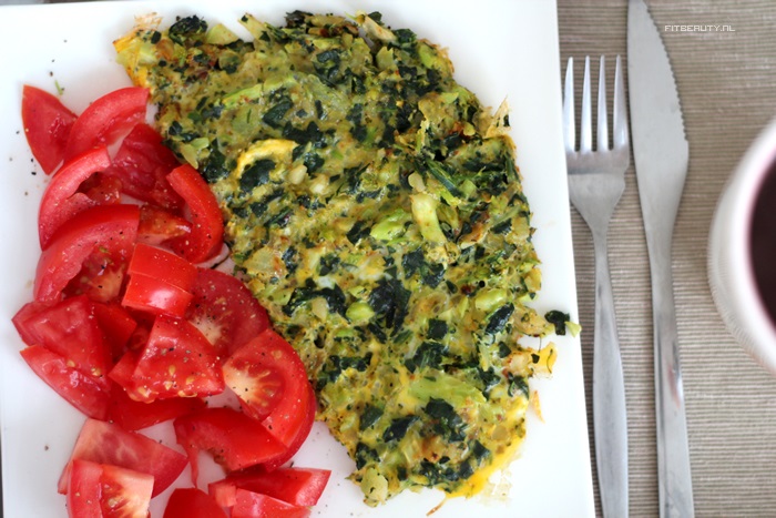 recept-broccoli-spinazie-omelet-paleo-15