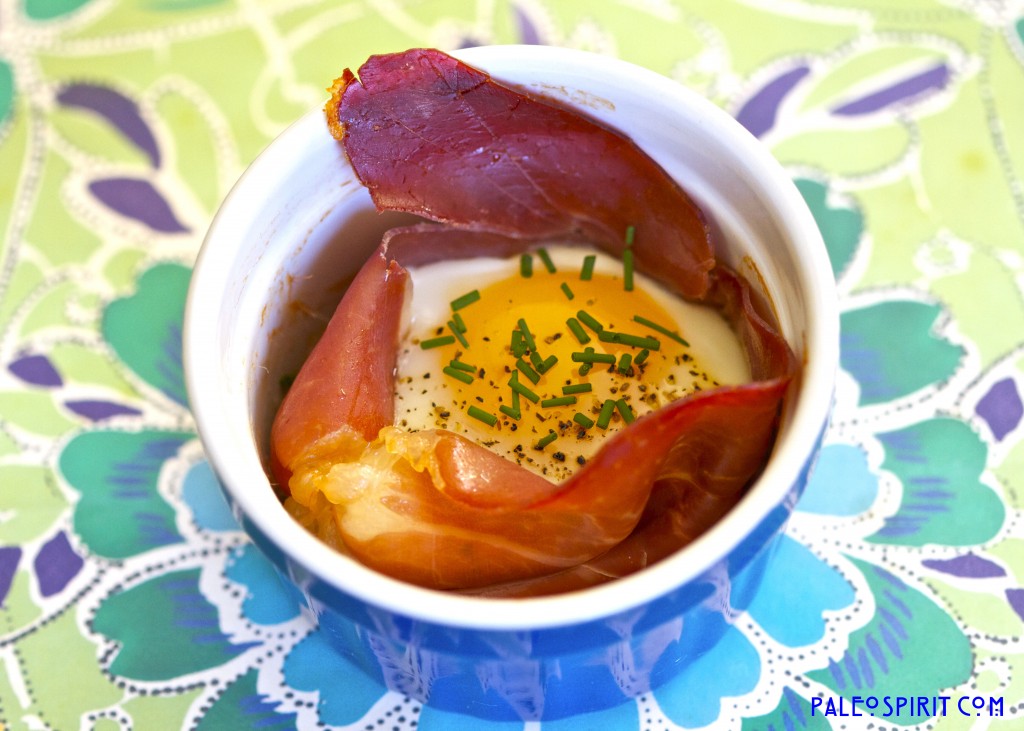 baked-egg-in-prosciutto-wm-1024x731