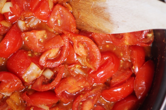 recept-chili-zelfgemaakte-tomatensaus-bloemkoolrijst-10