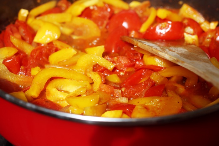 recept-chili-zelfgemaakte-tomatensaus-bloemkoolrijst-12