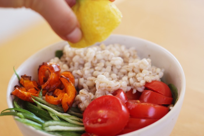 Recept-Voedzame-Rainbow-bowl-10