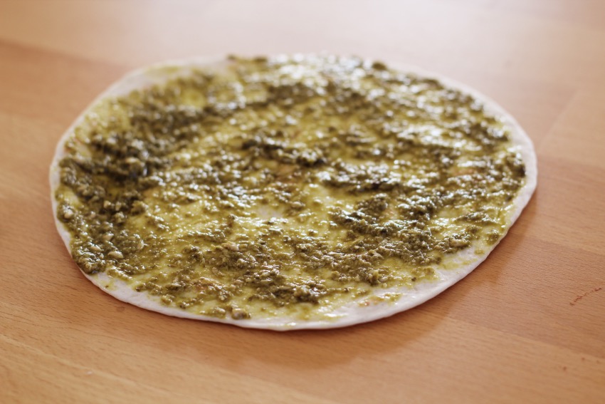 recept-makkelijk-pesto-pizza-wrap-6