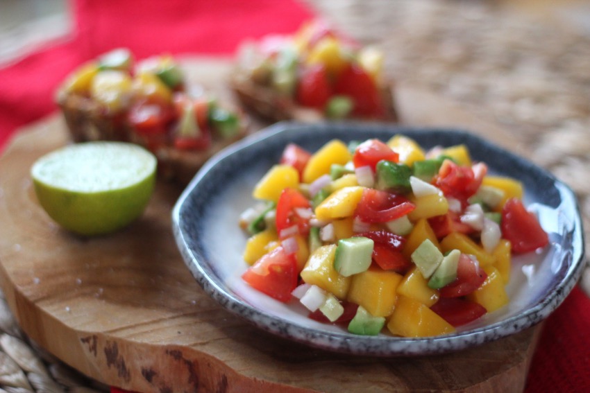 recept-simpele-mango-salsa-12