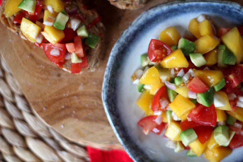 recept-simpele-mango-salsa-16