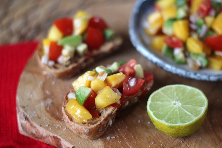 recept-simpele-mango-salsa-9