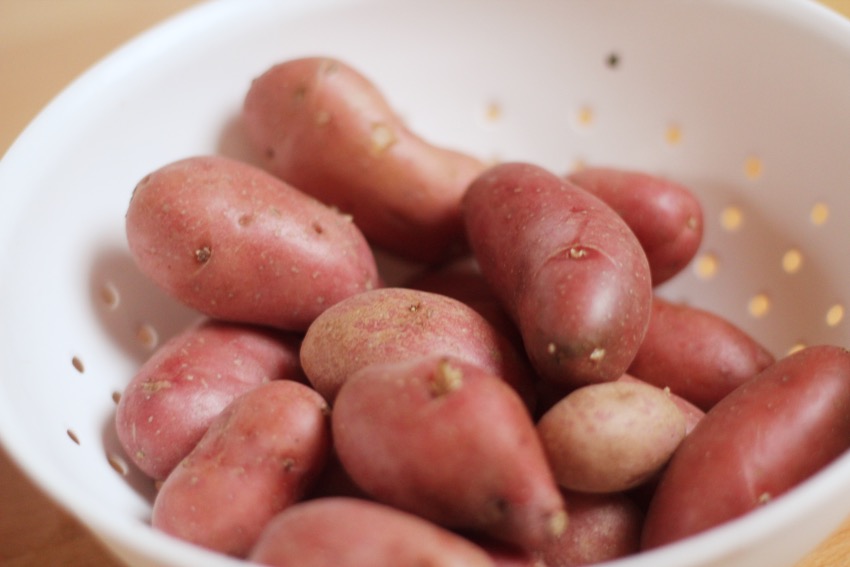 recept-knapperige-aardappelen-oven-1