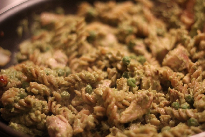 recept-avocado-pesto-pasta-7